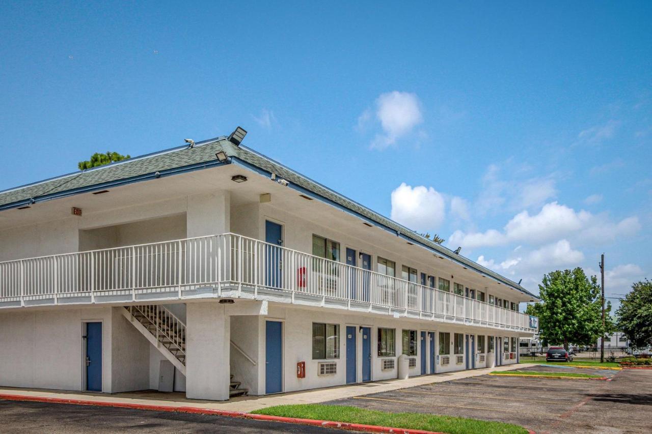 Motel 6-Conroe, Tx Extérieur photo