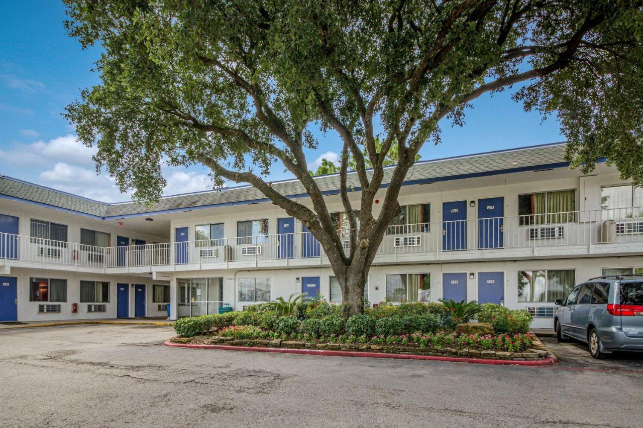 Motel 6-Conroe, Tx Extérieur photo