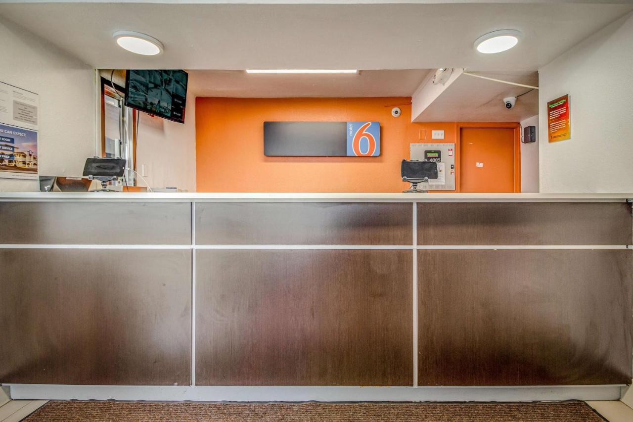 Motel 6-Conroe, Tx Extérieur photo