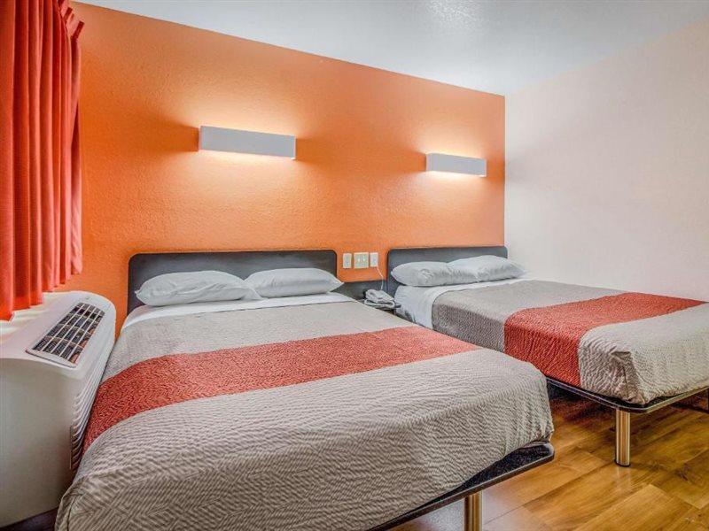 Motel 6-Conroe, Tx Extérieur photo